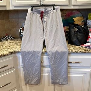 Women’s large Livingston scrub pants figs